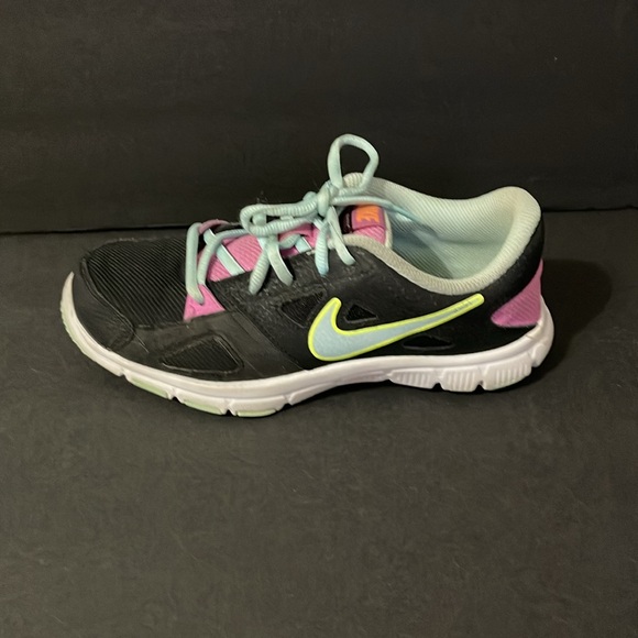 NIKE REVOLUTION YOUTH SNEAKERS - Picture 3 of 12